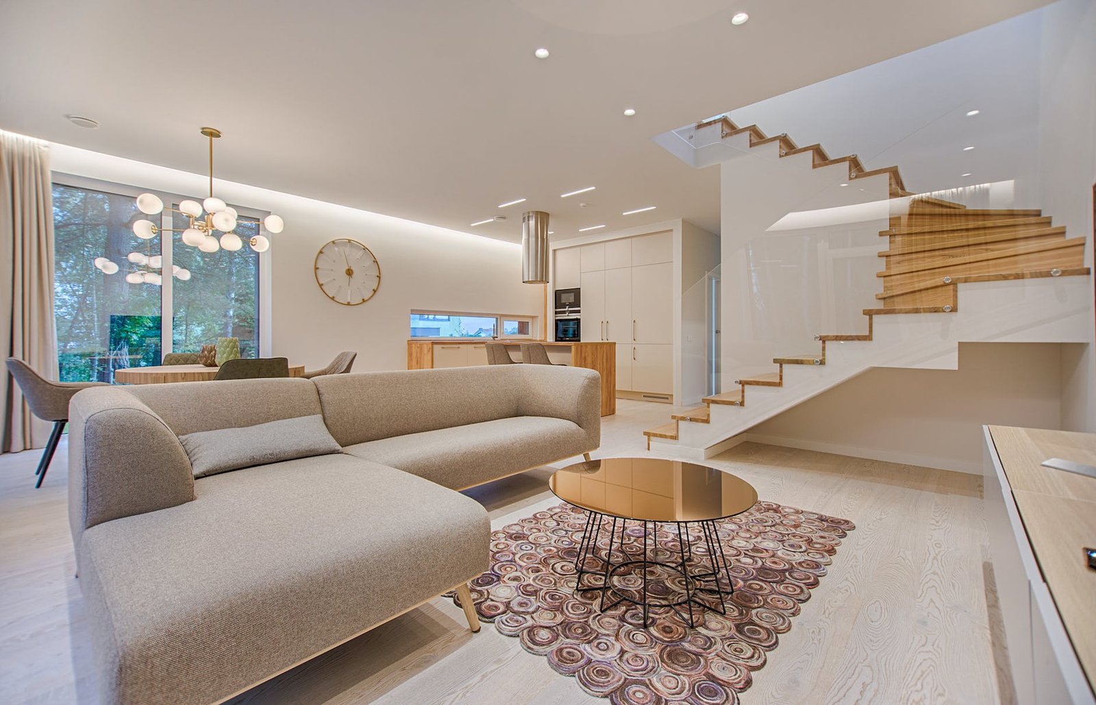 Best Furniture Stores & Brands in the USA