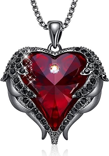 Heart Necklaces For Your Valentine
