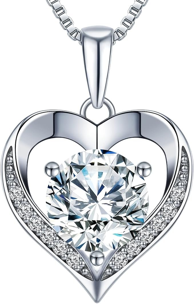 Heart Necklaces For Your Valentine